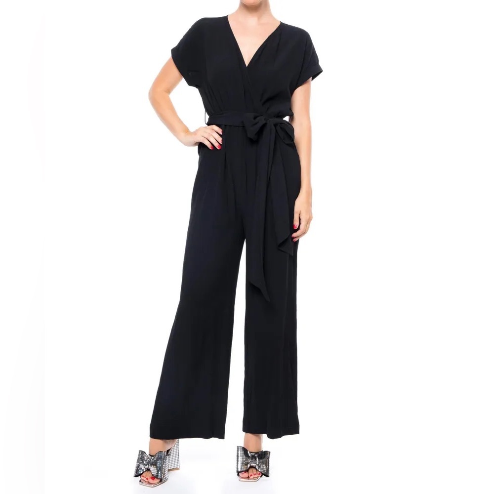 Forever 21+ Plus Black Jumpsuit V Cut Size 0X Women New Belted
